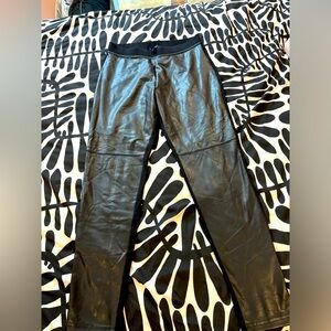 Gap Faux leather front leggings Black size M